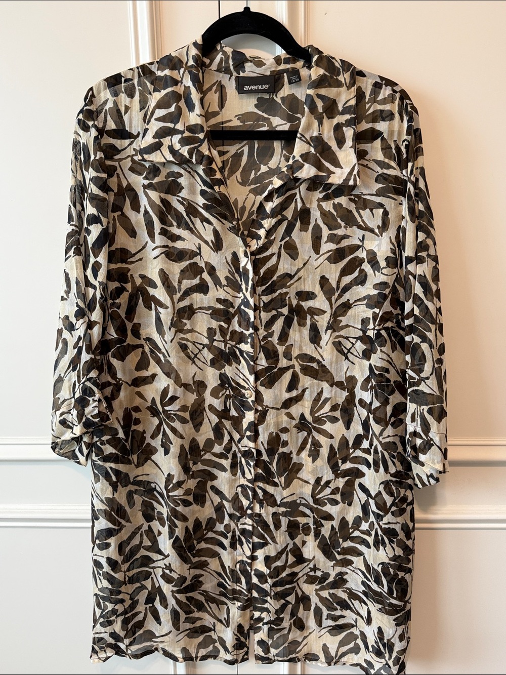 Avenue Black and Cream Leaf-Print Button Front Top